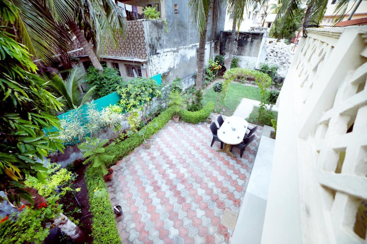 Gurukrupa Bunglow Dwārka Exterior foto